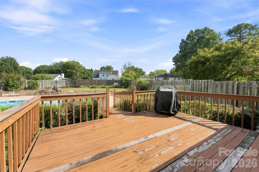 108 Shade Tree Court Gastonia, NC 28056