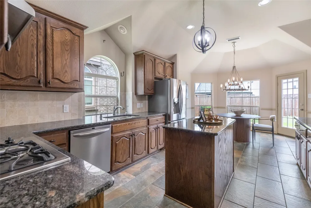 9628 Makiposa Lane Fort Worth, TX 76177