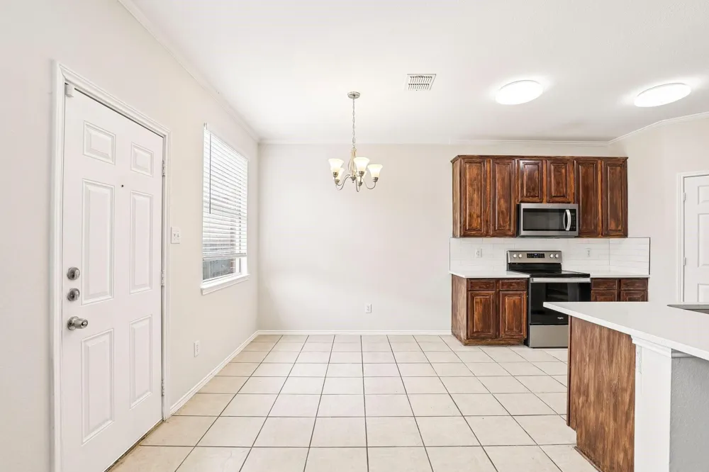 4506 Stirling Drive Garland, TX 75043