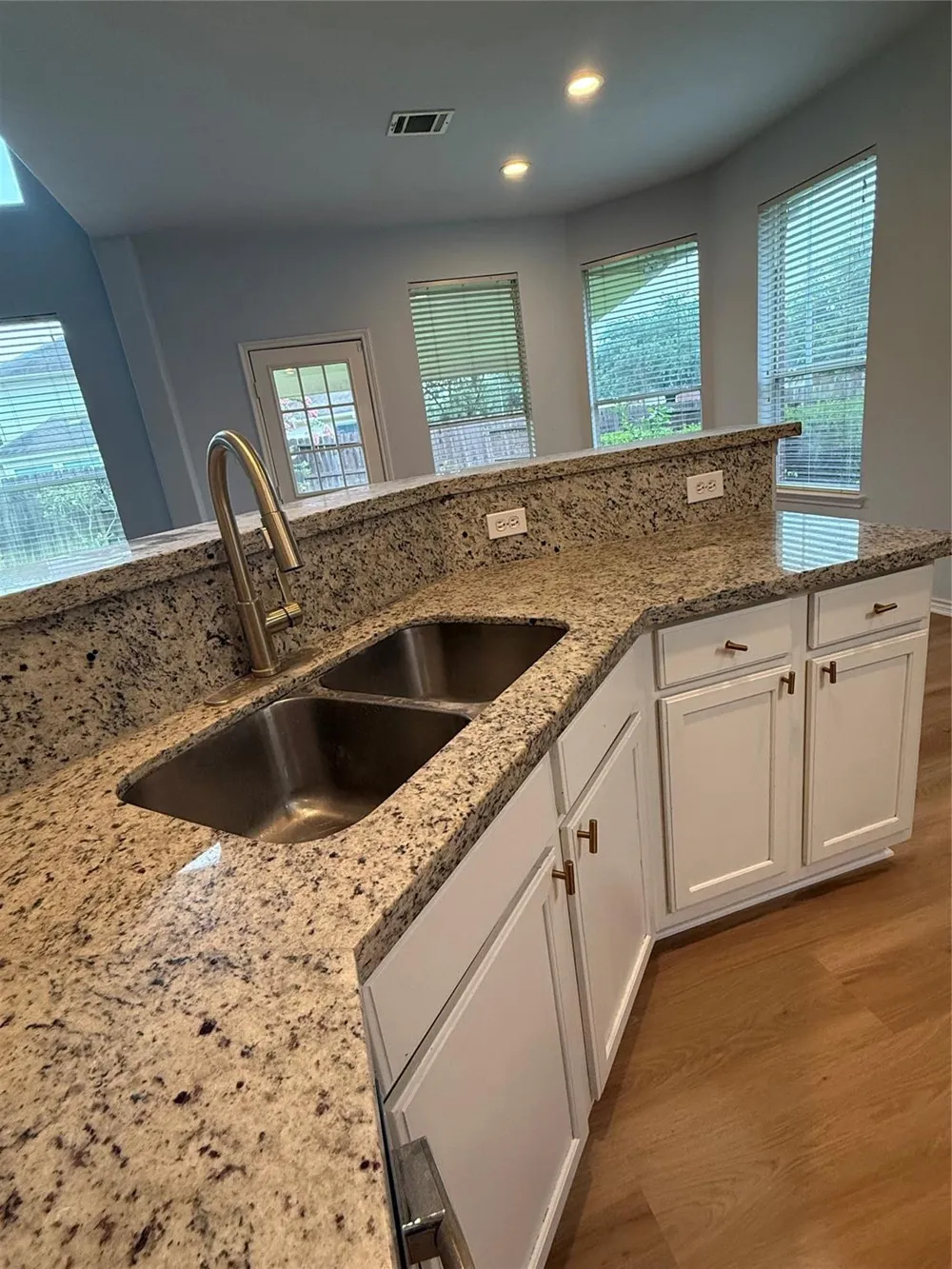 14202 Anson Grove Lane Sugar Land, TX 77498