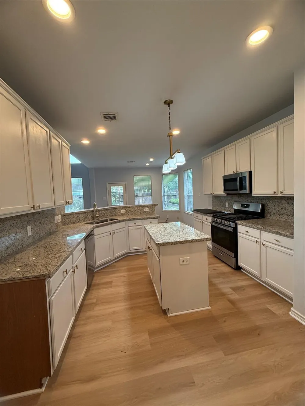 14202 Anson Grove Lane Sugar Land, TX 77498