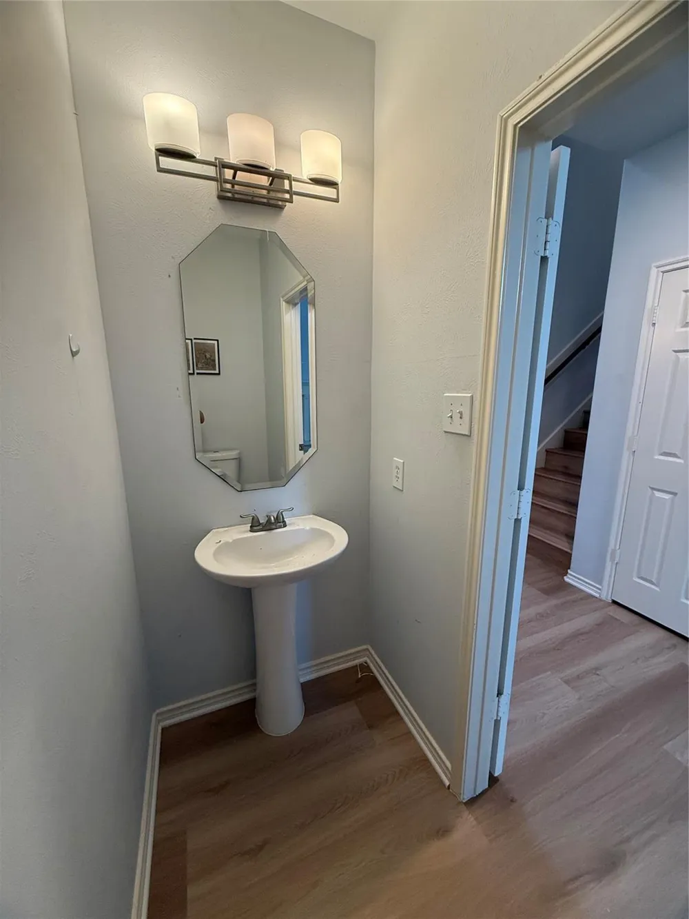 14202 Anson Grove Lane Sugar Land, TX 77498