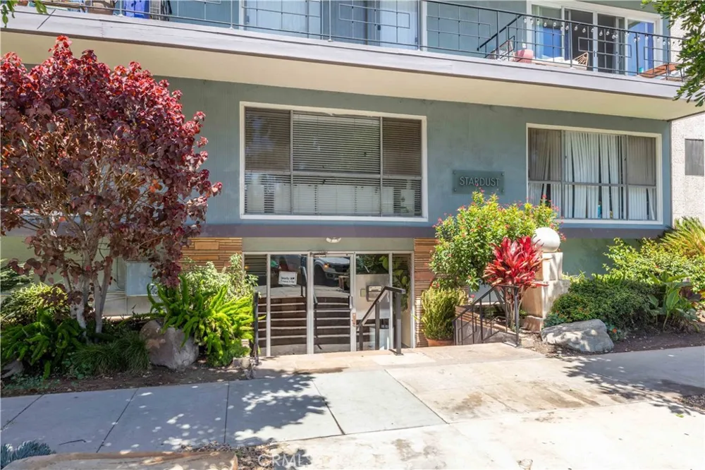 1329 E 1st #40 Long Beach, CA 90802
