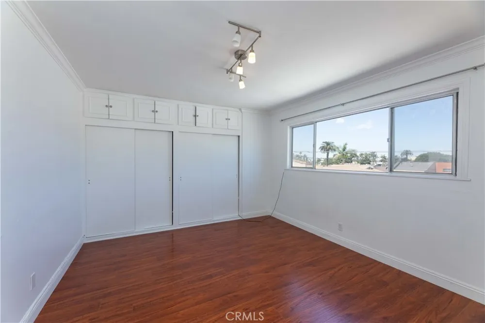 1329 E 1st #40 Long Beach, CA 90802