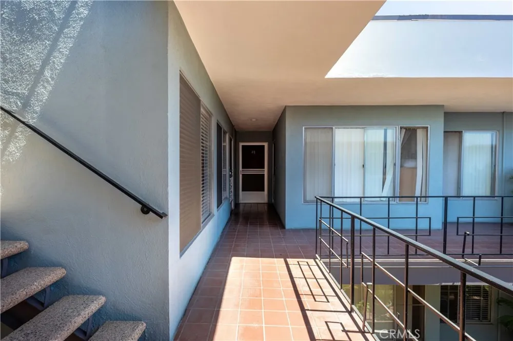 1329 E 1st #40 Long Beach, CA 90802