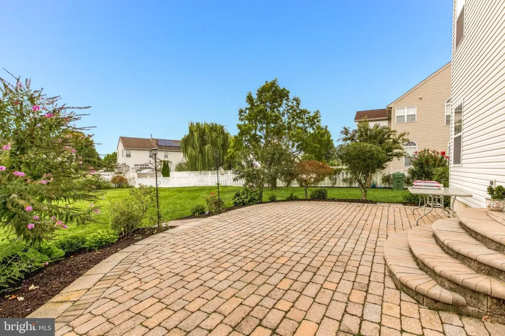 15 VALLEY FORGE DRIVE Woolwich Township, NJ 08085