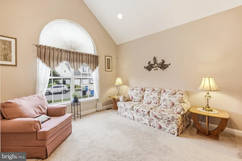 15 VALLEY FORGE DRIVE Woolwich Township, NJ 08085