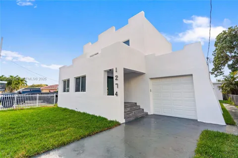 1274 NW 55th Ter
