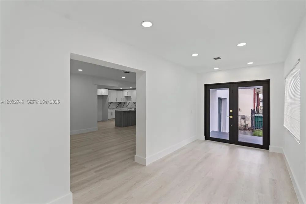 1274 NW 55th Ter Miami, FL 33142