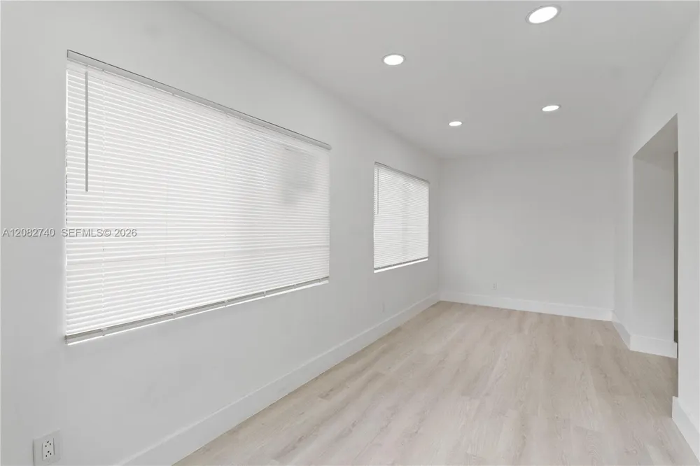 1274 NW 55th Ter Miami, FL 33142