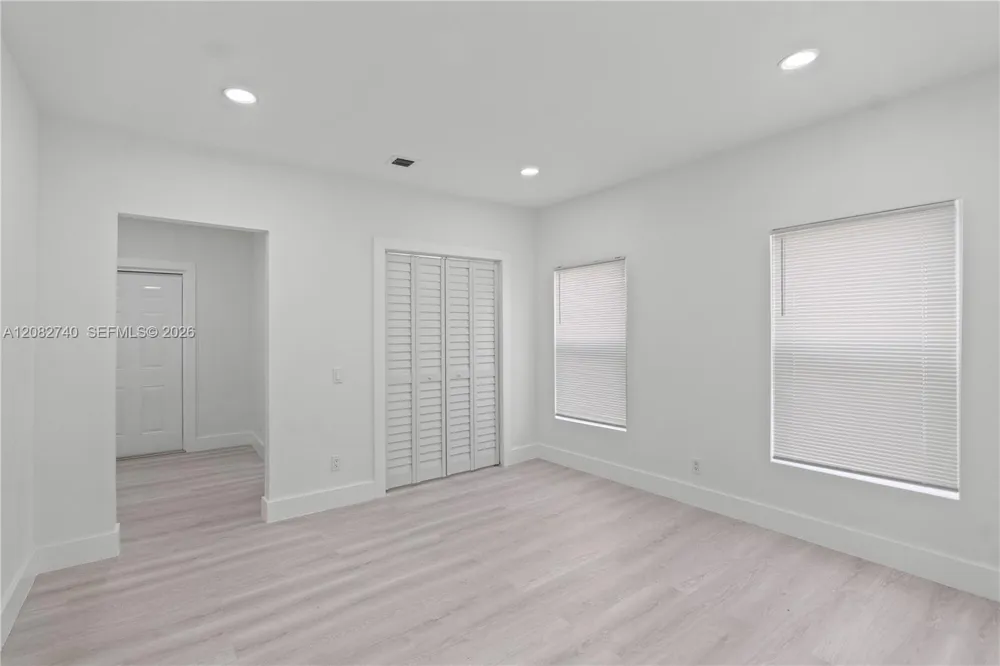 1274 NW 55th Ter Miami, FL 33142