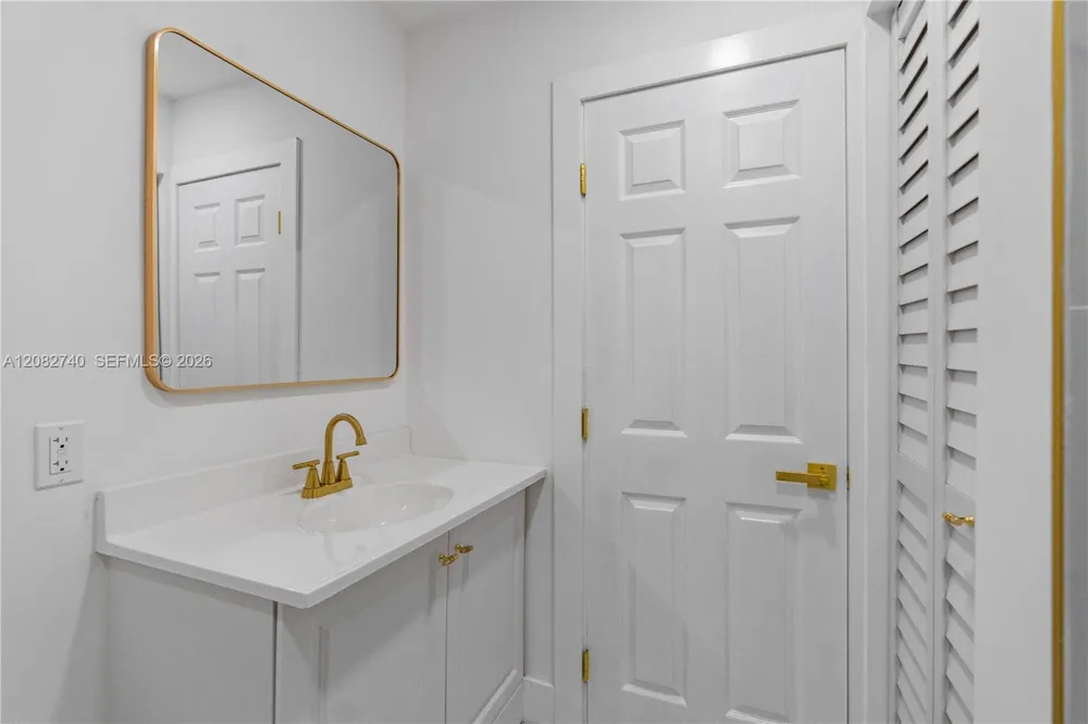 1274 NW 55th Ter Miami, FL 33142