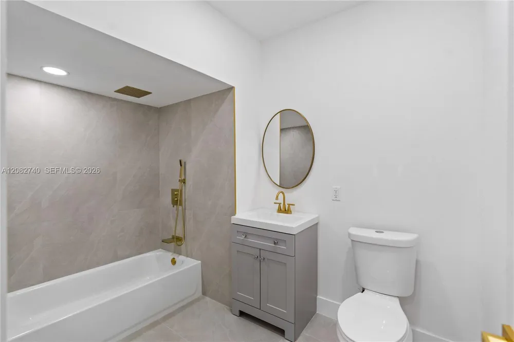 1274 NW 55th Ter Miami, FL 33142