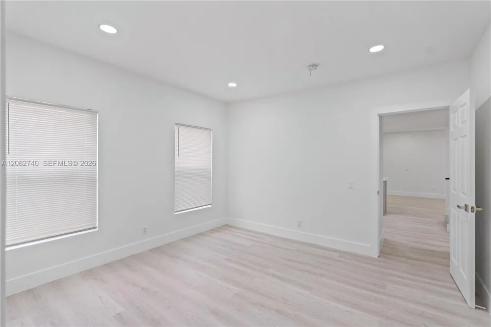 1274 NW 55th Ter Miami, FL 33142