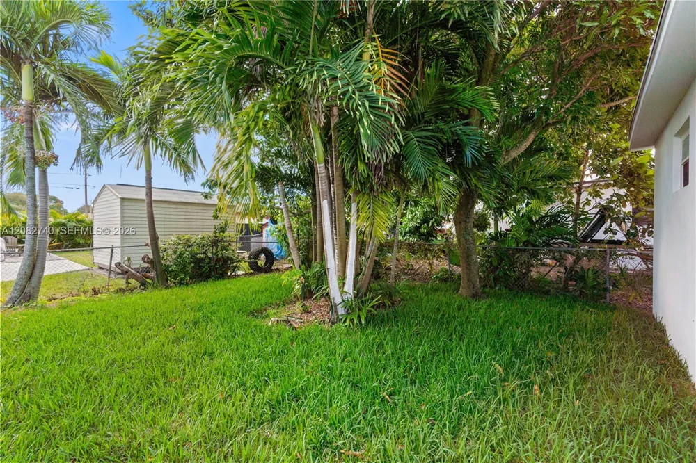 1274 NW 55th Ter Miami, FL 33142
