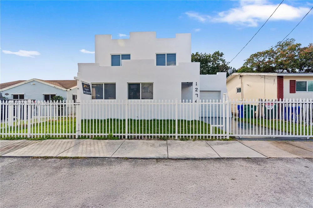 1274 NW 55th Ter Miami, FL 33142