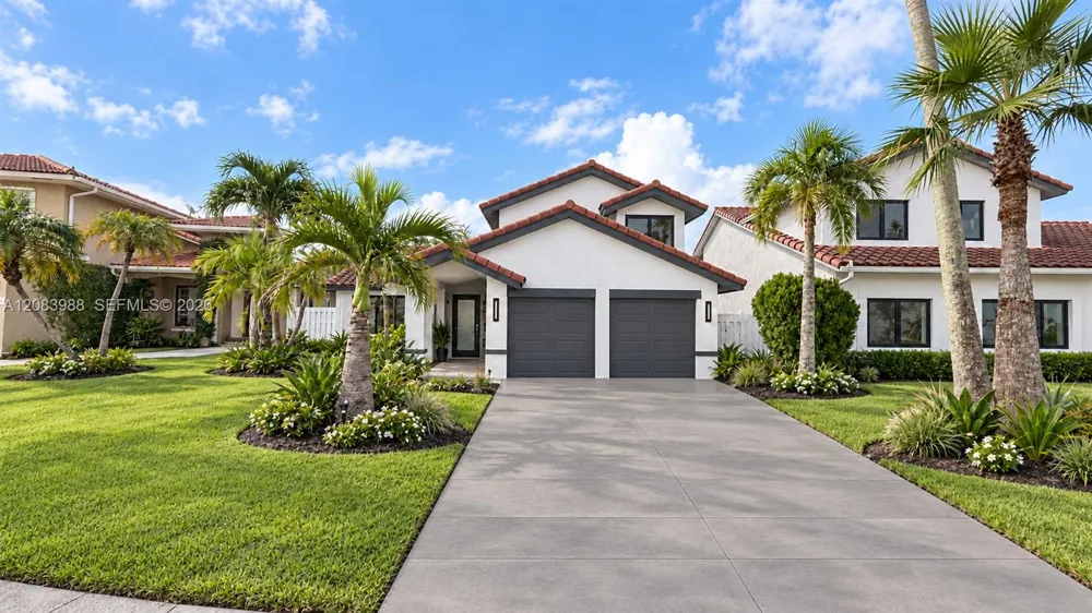 18209 NW 61st Ct Hialeah, FL 33015