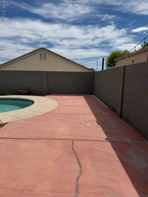 5324 Manor Stone Street North Las Vegas, NV 89081