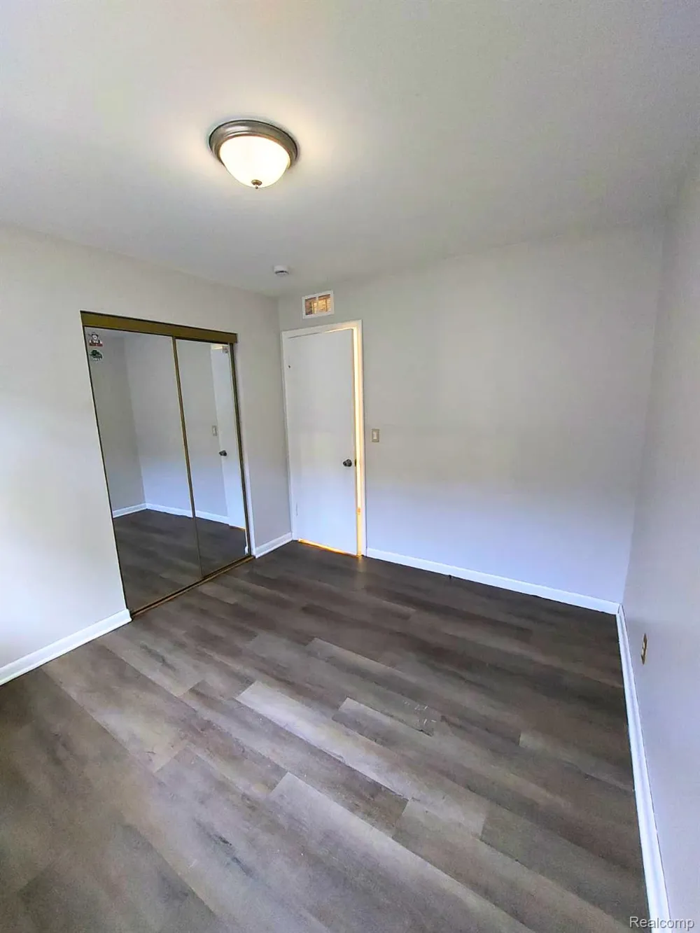 4171 Weddell Street Dearborn Heights City, MI 48125