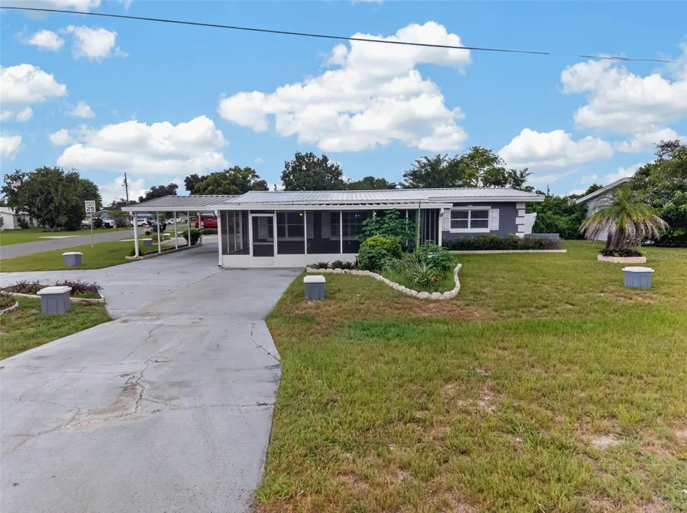 4924 WASHINGTON STREET Lake Wales, FL 33859