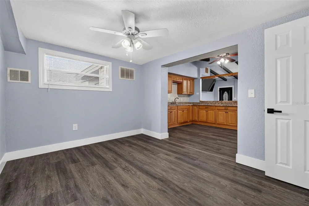 4924 WASHINGTON STREET Lake Wales, FL 33859