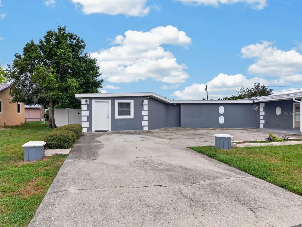4924 WASHINGTON STREET Lake Wales, FL 33859