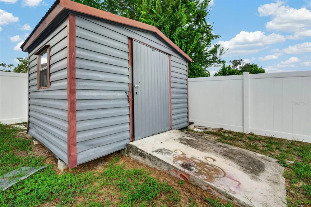 4924 WASHINGTON STREET Lake Wales, FL 33859