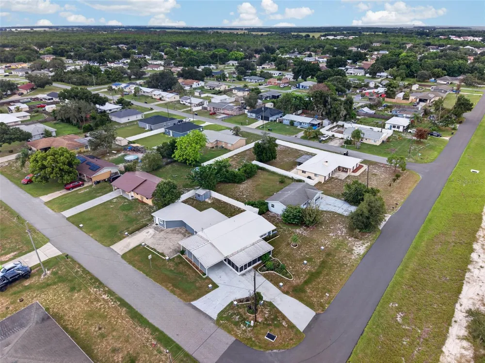 4924 WASHINGTON STREET Lake Wales, FL 33859