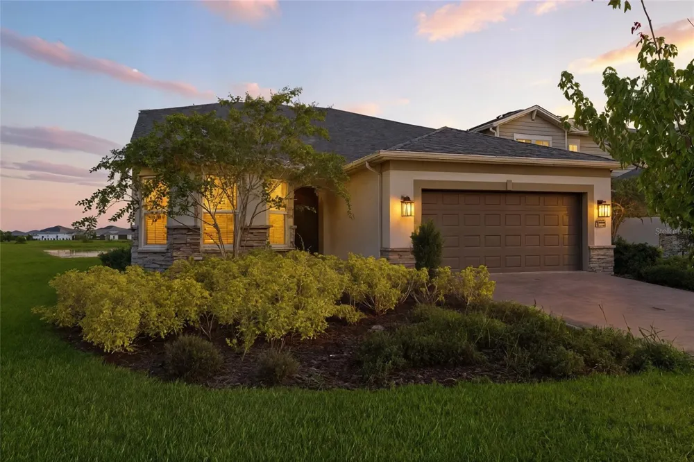 10364 SHIVE ISLAND COURT Orlando, FL 32827