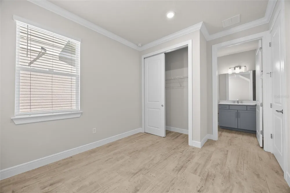 10364 SHIVE ISLAND COURT Orlando, FL 32827