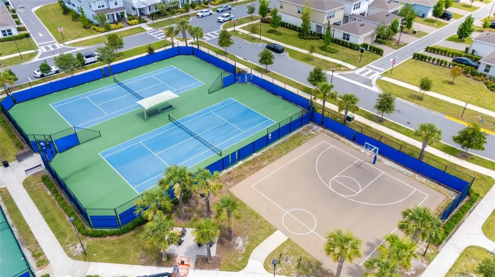 10364 SHIVE ISLAND COURT Orlando, FL 32827