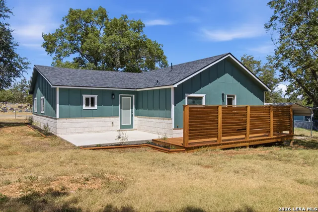 1506 SYCAMORE ST Bandera, TX 78003