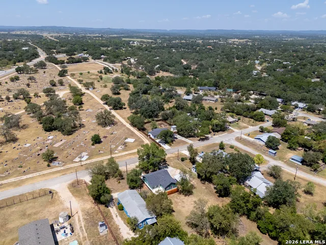 1506 SYCAMORE ST Bandera, TX 78003