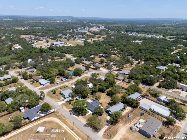 1506 SYCAMORE ST Bandera, TX 78003