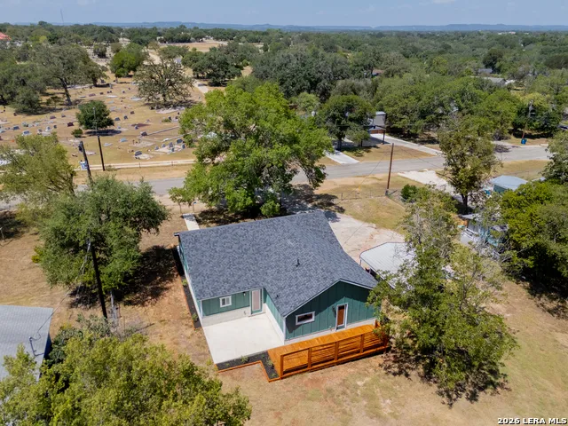 1506 SYCAMORE ST Bandera, TX 78003