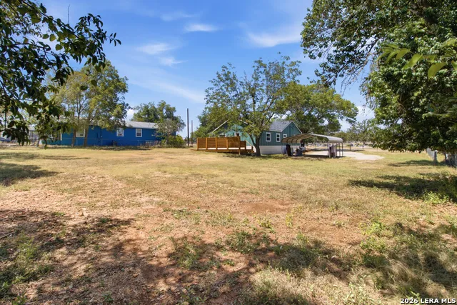 1506 SYCAMORE ST Bandera, TX 78003