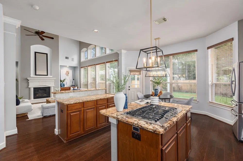 27 Arrow Canyon Circle The Woodlands, TX 77389