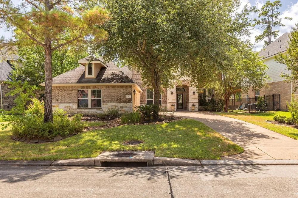 27 Arrow Canyon Circle The Woodlands, TX 77389