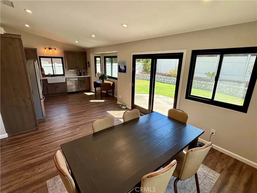 1210 Country Place Redlands, CA 92374