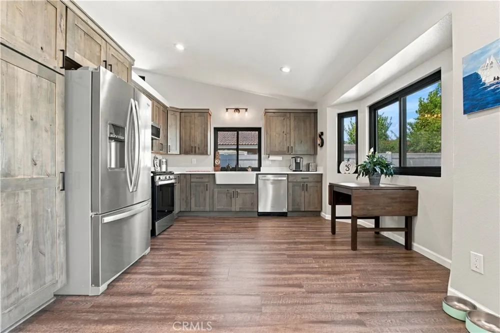 1210 Country Place Redlands, CA 92374