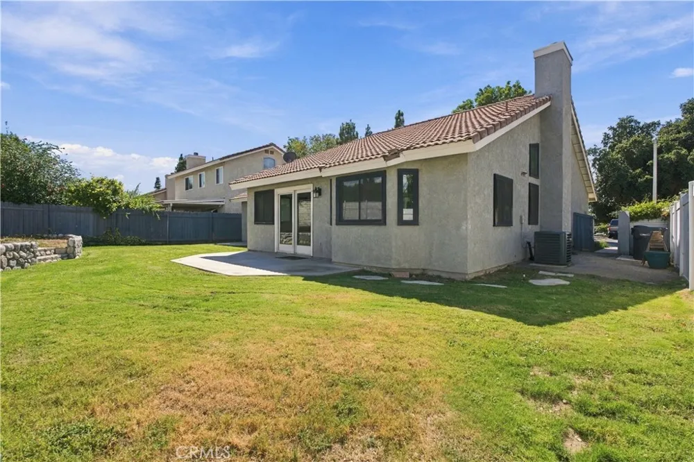 1210 Country Place Redlands, CA 92374