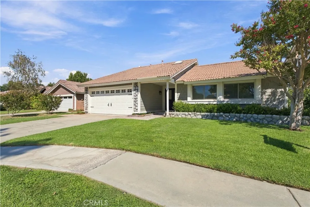 1210 Country Place Redlands, CA 92374