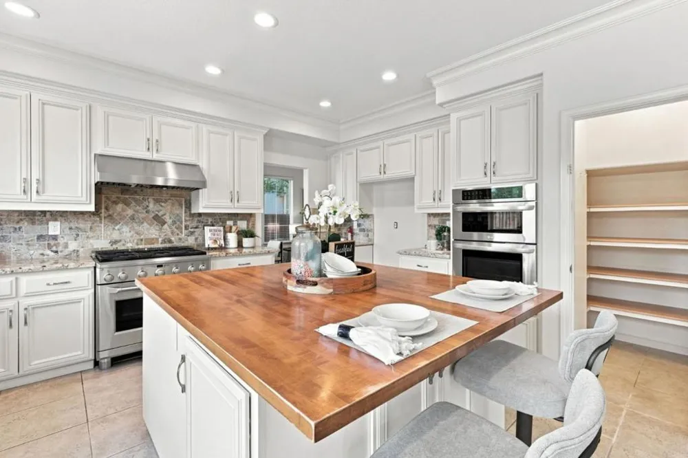 1487 Partridge Drive Gilroy, CA 95020