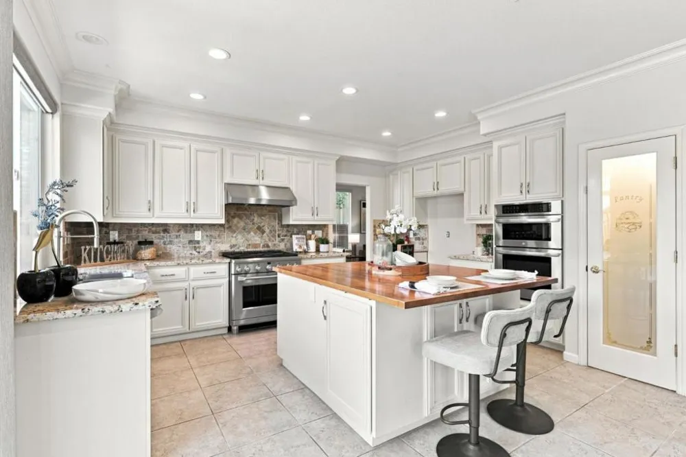 1487 Partridge Drive Gilroy, CA 95020