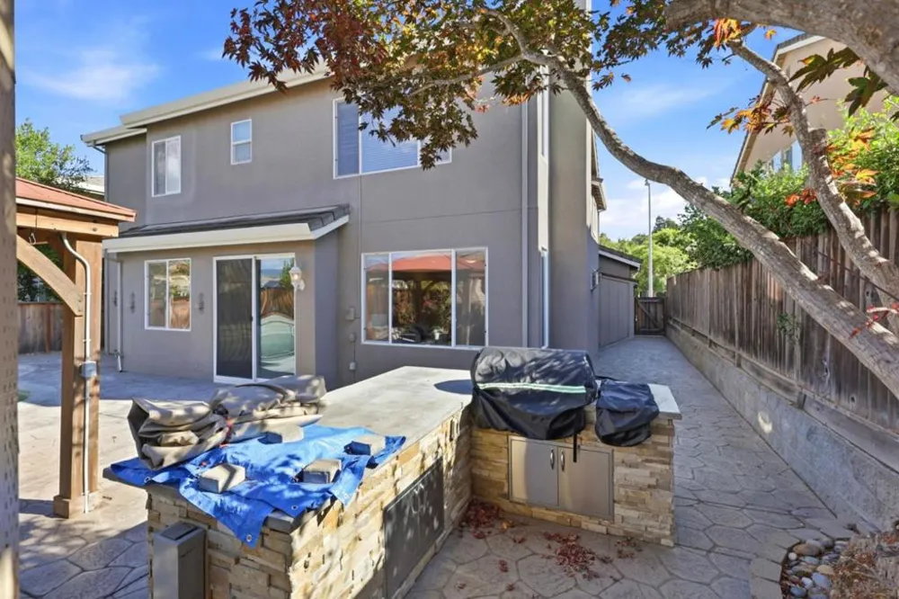 1487 Partridge Drive Gilroy, CA 95020