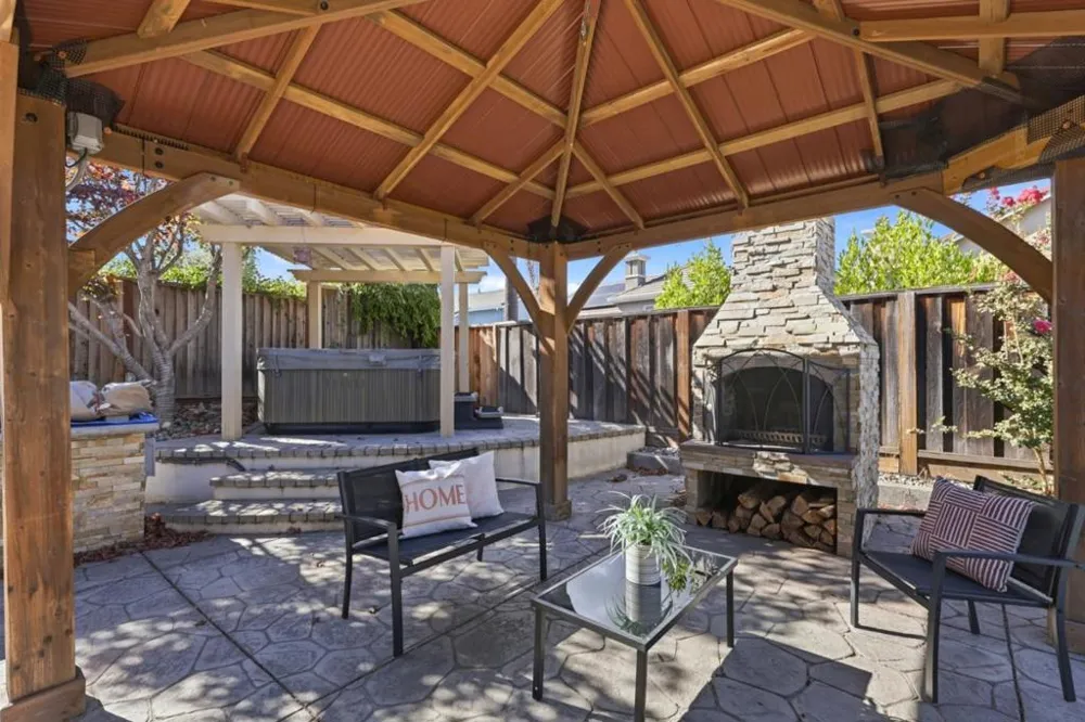 1487 Partridge Drive Gilroy, CA 95020