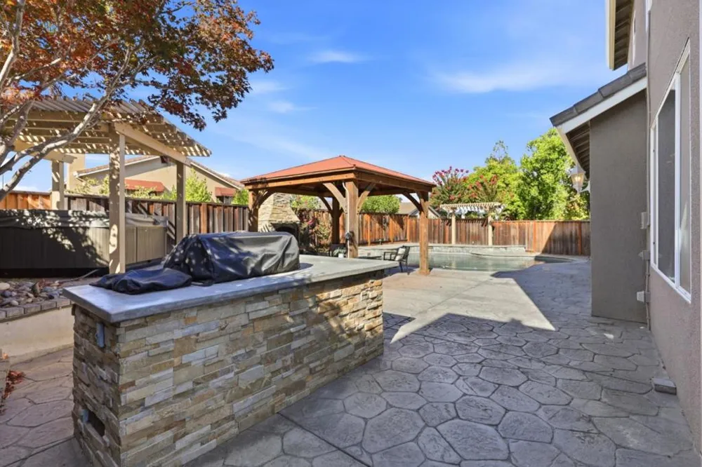 1487 Partridge Drive Gilroy, CA 95020
