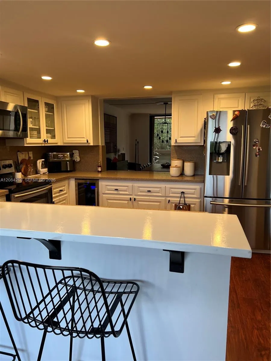 141 SW 96th Ter #305 Plantation, FL 33324