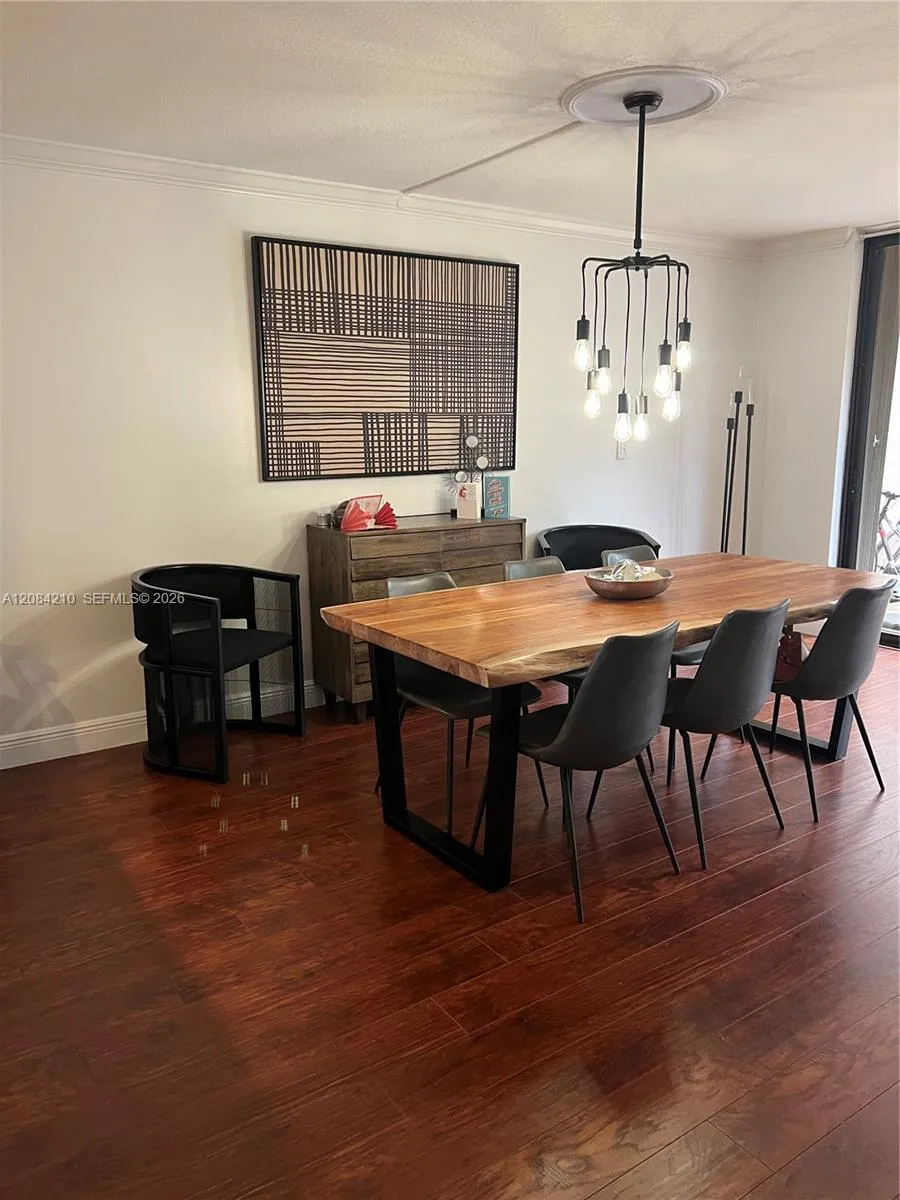 141 SW 96th Ter #305 Plantation, FL 33324