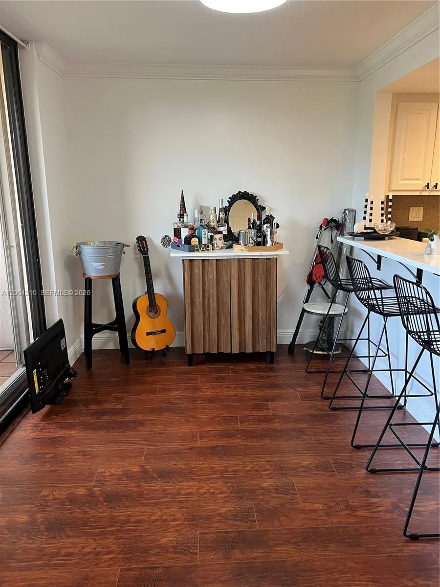 141 SW 96th Ter #305 Plantation, FL 33324